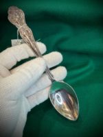 Серебряная десертная ложка