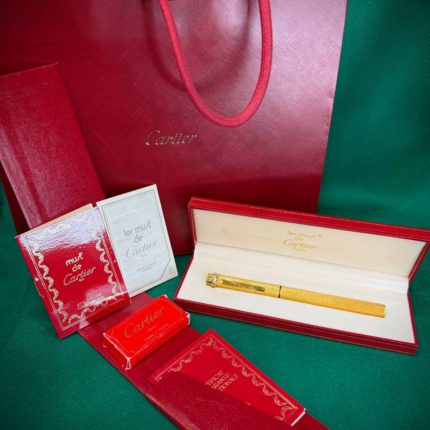 Винтажная перьевая ручка Must de Cartier Vendome Trinity